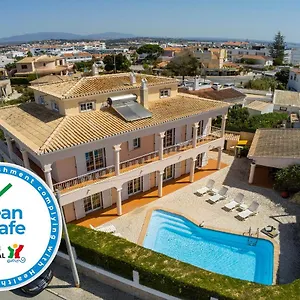 https://g-lagos-inn-guesthouse.hotelaalgarve.com